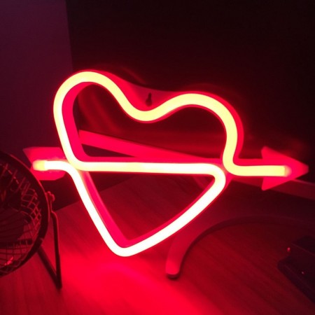 Нічний світильник Neon Sign Red Arrow Heart