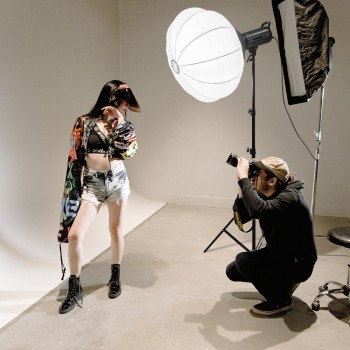 Комплект Soft Box LED прожектор Veron LQ-150, 200W (5600k), яскравість 16000 люменів, CRI >=98, вага 3,2 кг