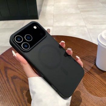 Чехол Smoky Case для Samsung S26 с MagSafe черный матовый защита